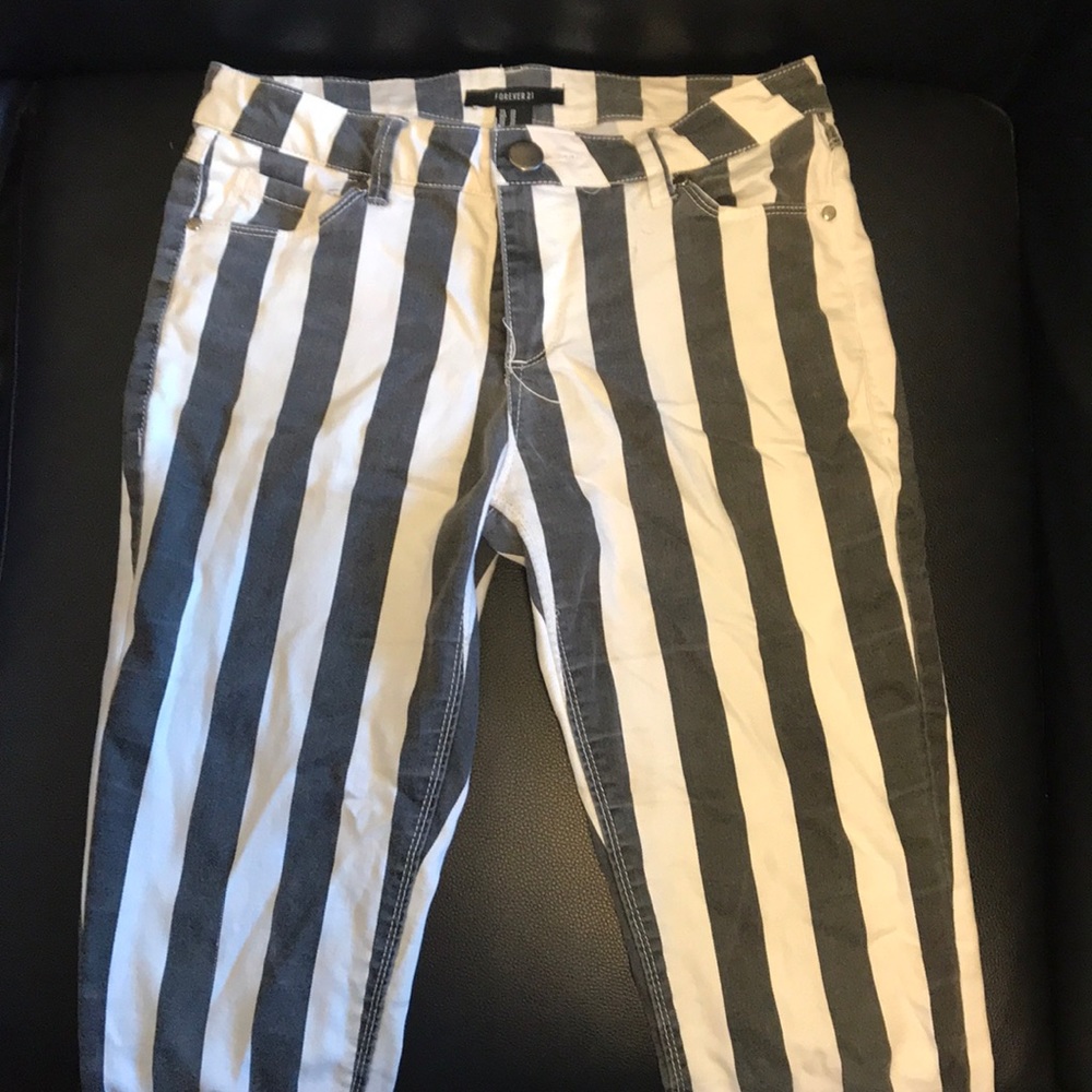 Stripped pants